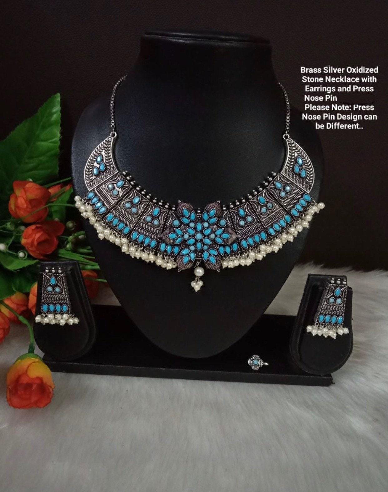 Oxidized stone necklace set with press nose pin