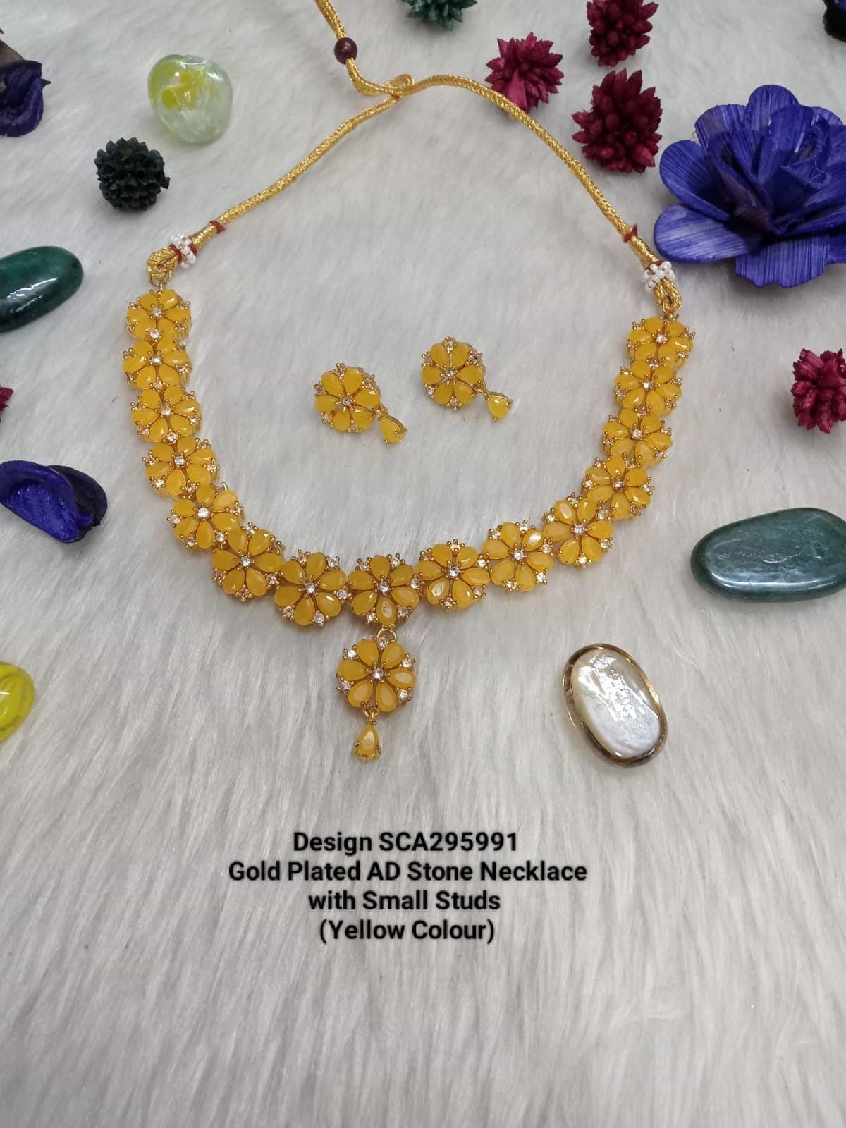 Flower beaded necklace set