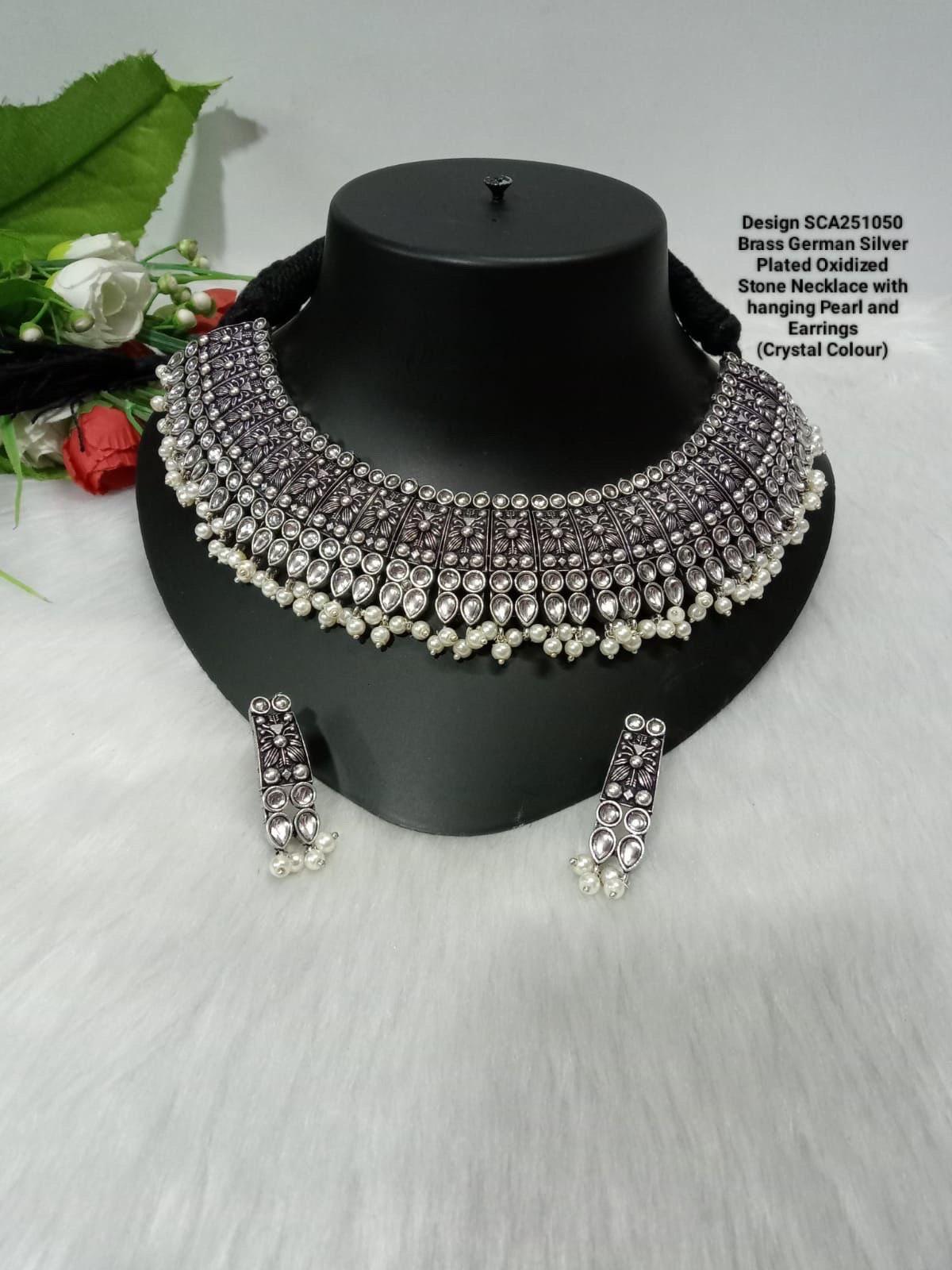 Oxidized stone necklace set with press nose pin