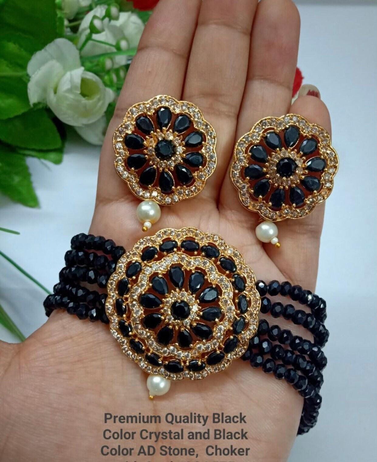 Beautiful bead choker set - only 1 left - Black